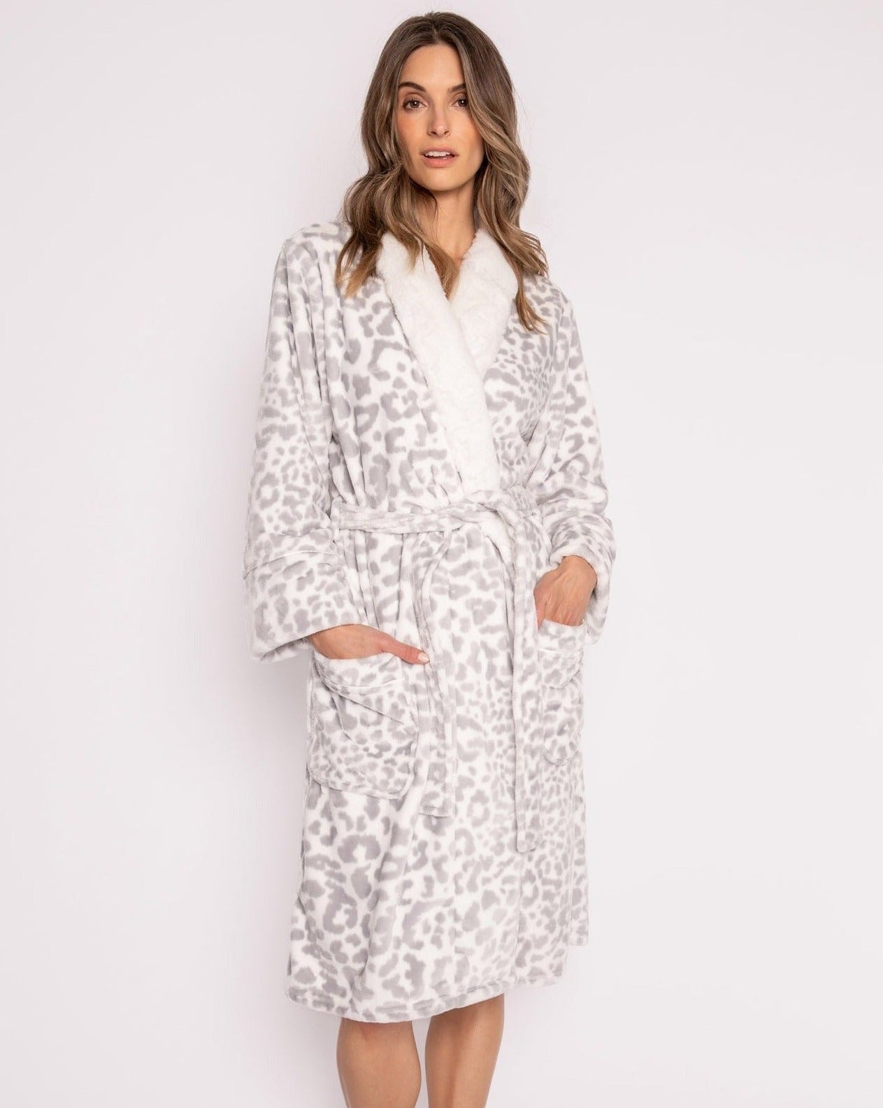 Luxe Plush Robe: Size L - Beestung Lingerie