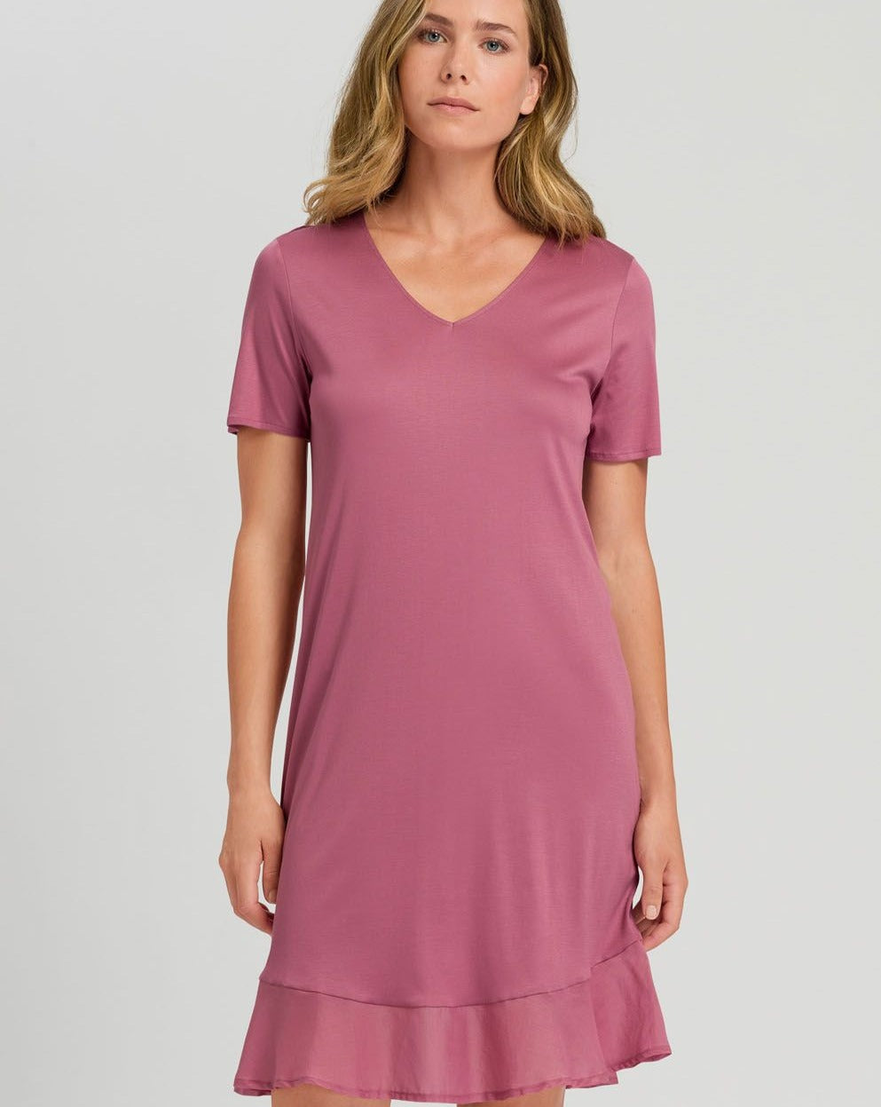 Faye Short Sleeve Nightdress: Size M - Beestung Lingerie