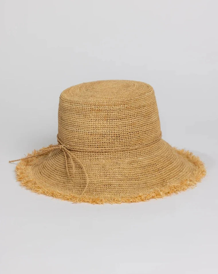 Packable Raffia Bucket Hat