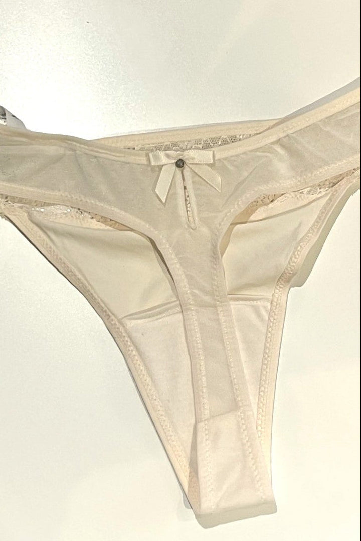 Pearl Thong: XS