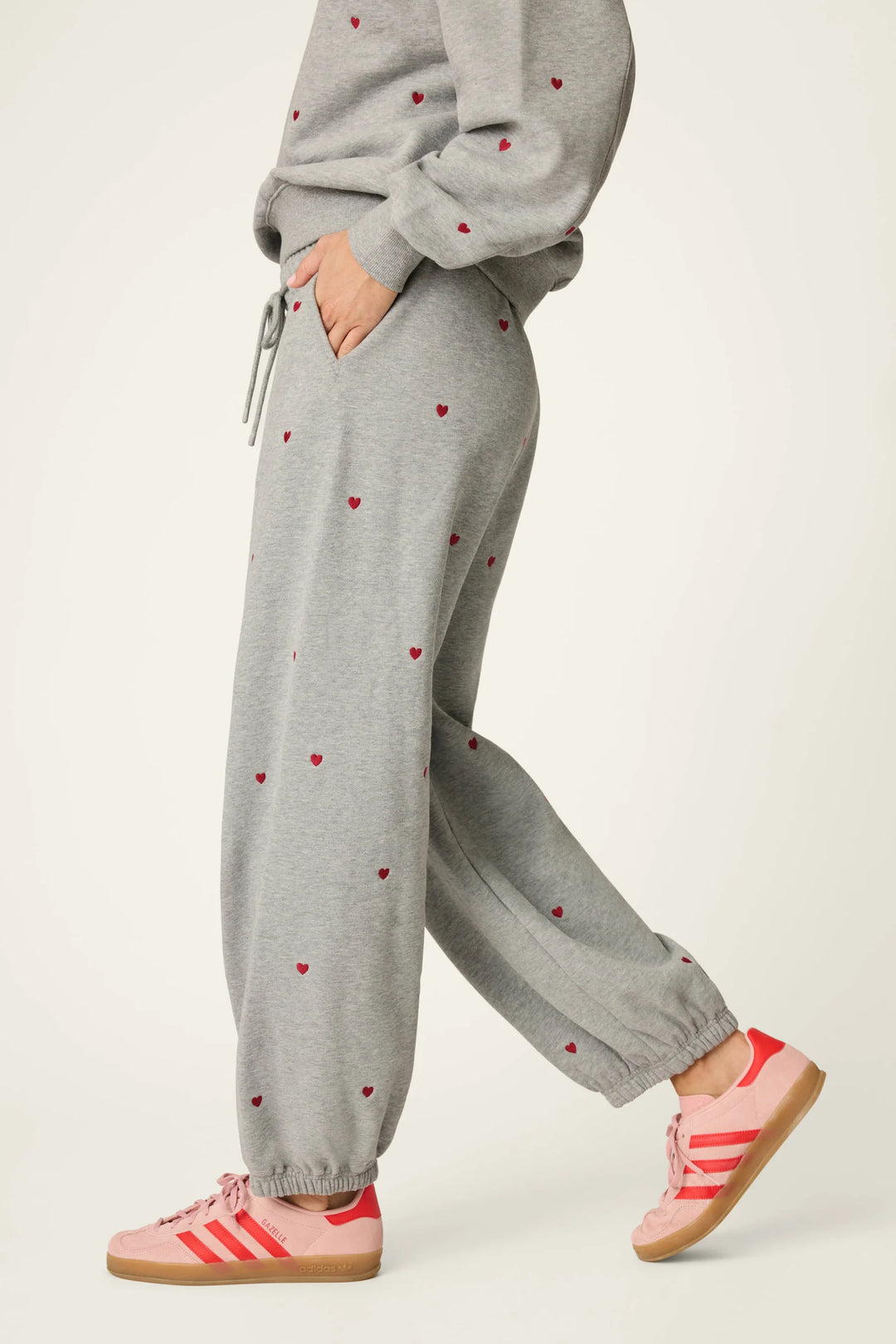 C'est La Vie Embroidered Hearts Lounge Set