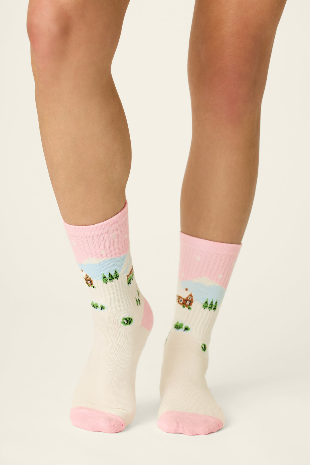 Ribbed Crew Socks
