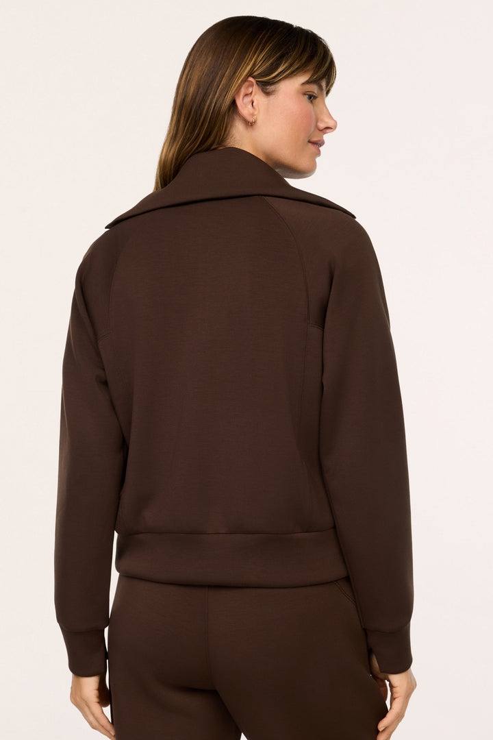 AirEssentials Half Zip Top
